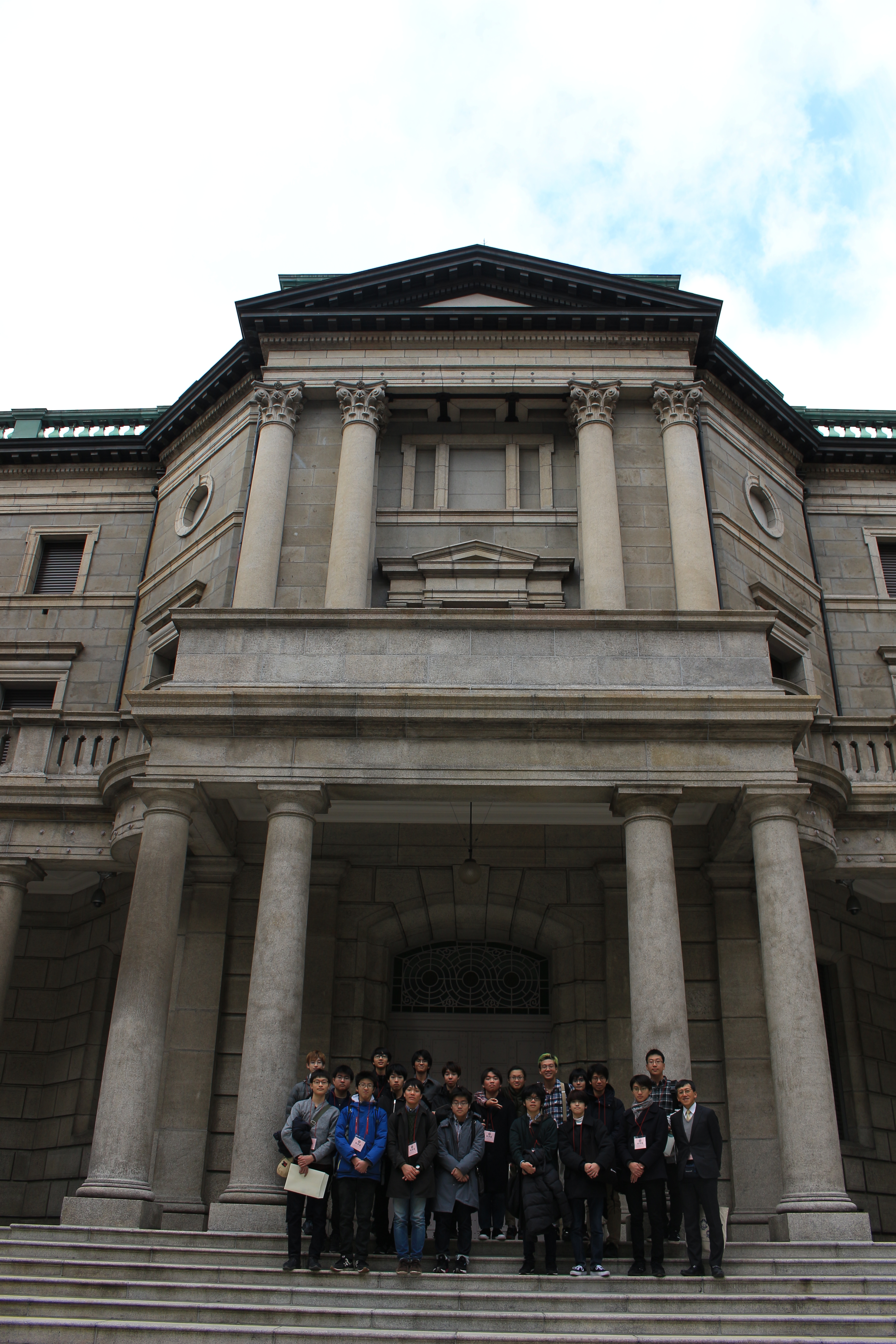 高１現代Ⅱ　課外授業　日本銀行見学